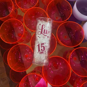 Festa de 15 Anos: Brindes Personalizados que Realizam Sonhos com a Festa 15 Anos ! Festa de 15 Anos: Brindes Personalizados que Realizam Sonhos com a Festa 15 Anos !